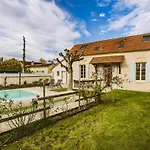 Charmante Maison Avec Piscine Privee Et Jardin A - Fr-1-616-547 Feriehus