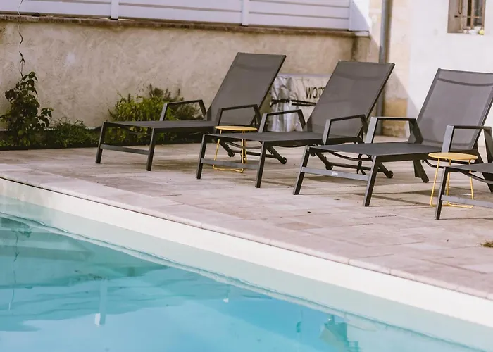 Charmante Maison Avec Piscine Privee Et Jardin A - Fr-1-616-547 Feriehus *