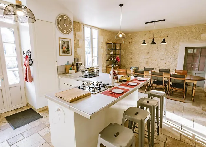 Charmante Maison Avec Piscine Privee Et Jardin A - Fr-1-616-547 Feriehus *